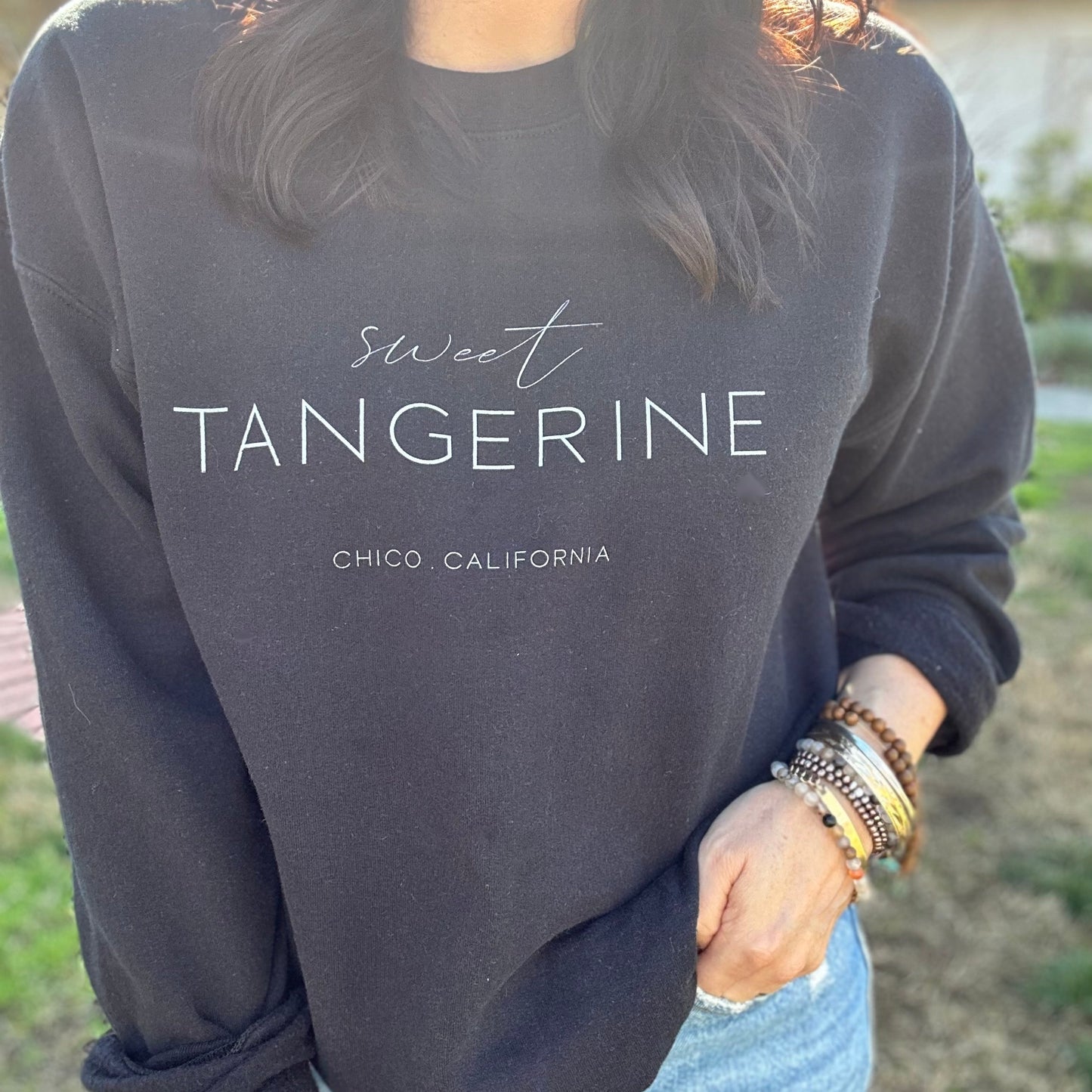 SWEET TANGERINE CREWNECK SWEATSHIRT