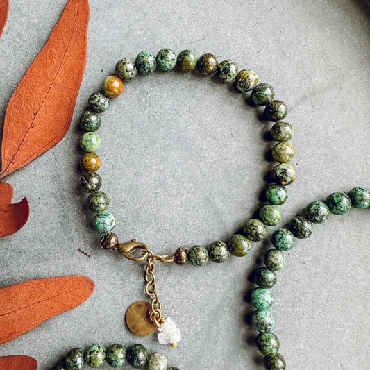 AFRICAN TURQUOISE BEADED BRACELET